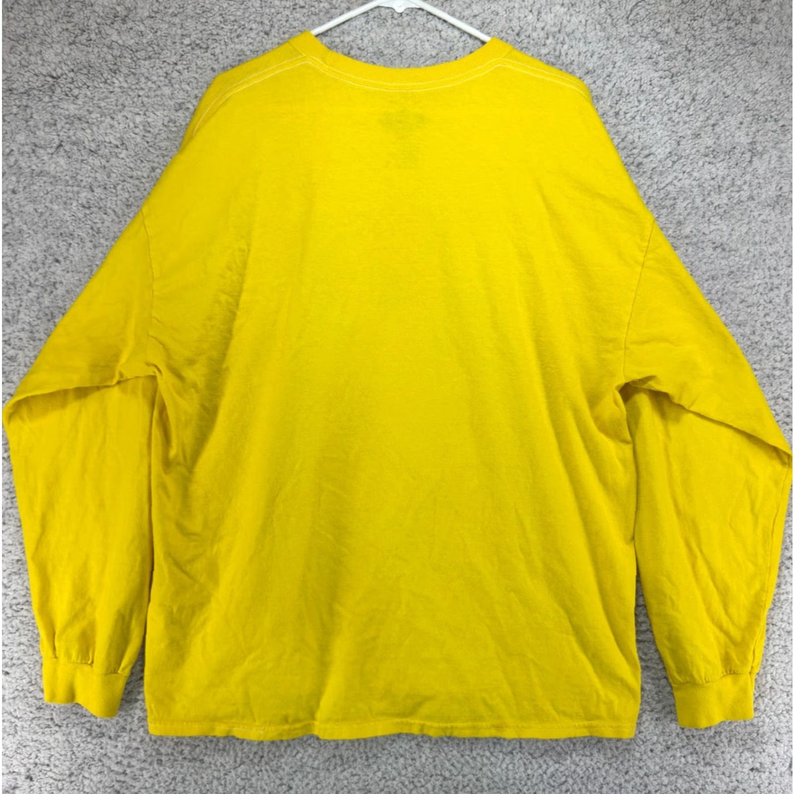 Vintage Beastie Boys In The Round World Tour (2018 Release) Long Sleeve T-Shirt Size L Size US L / EU 52-54 / 3 - 7 Thumbnail