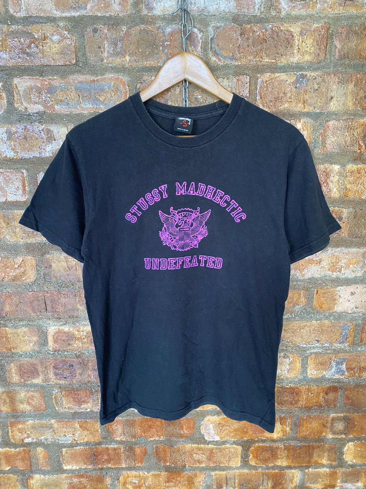 Stussy Vtg Stussy X Mad Hectic X undefeated Camo logo tee Size US S / EU 44-46 / 1 - 2 Thumbnail