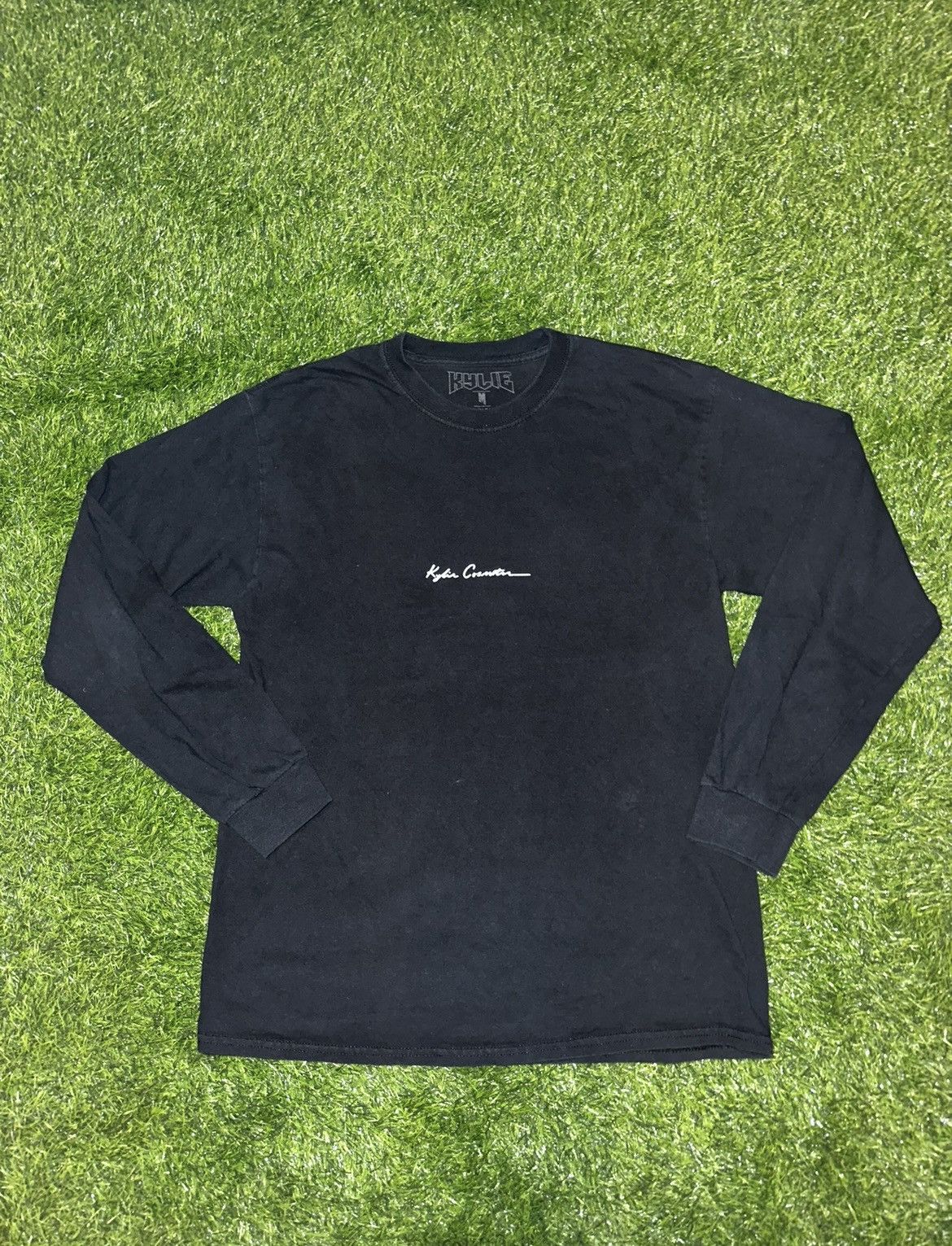 Kylie Jenner Kylie Jenner Cosmetics Longsleeve Size Medium Size US M / EU 48-50 / 2 - 2 Thumbnail