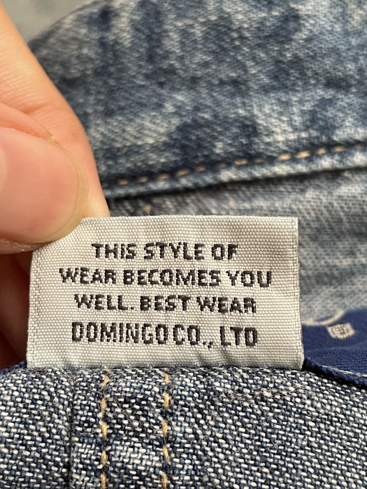 Japanese Brand × Vintage Vintage Japanese Brand Domingo Western Denim Shirt 2000s Size US L / EU 52-54 / 3 - 9 Thumbnail