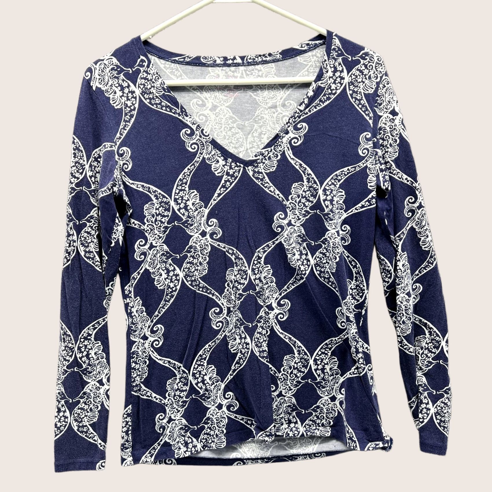 Lilly Pulitzer Lilly Pulitzer Shirt Womens Small Blue Floral V Neck Long Sleeve Jersey Top Size S / US 4 / IT 40 - 1 Thumbnail