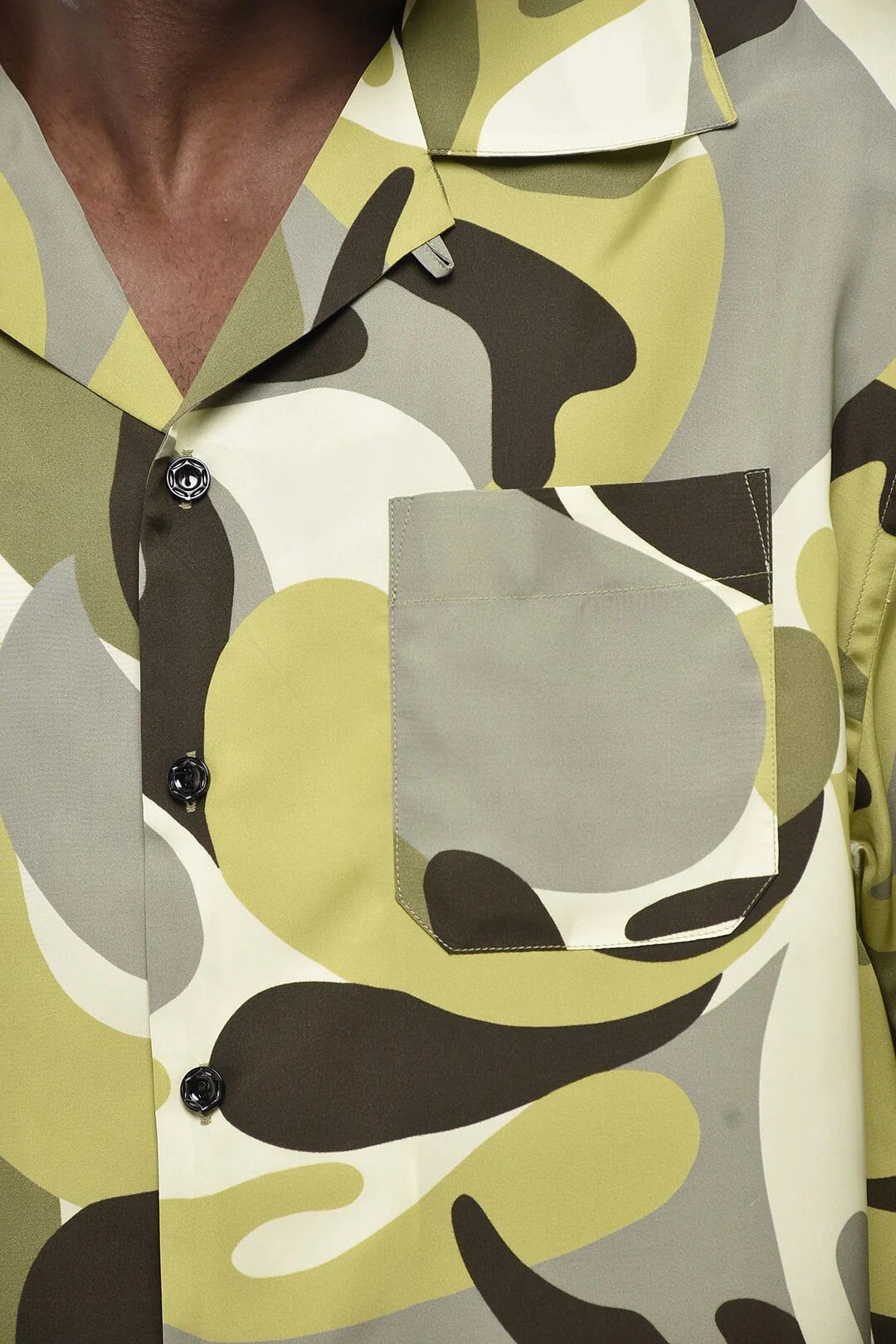 Marni og1mm0326 Viscose Satin Bowling Shirt in Green Size US XS / EU 42 / 0 - 3 Thumbnail