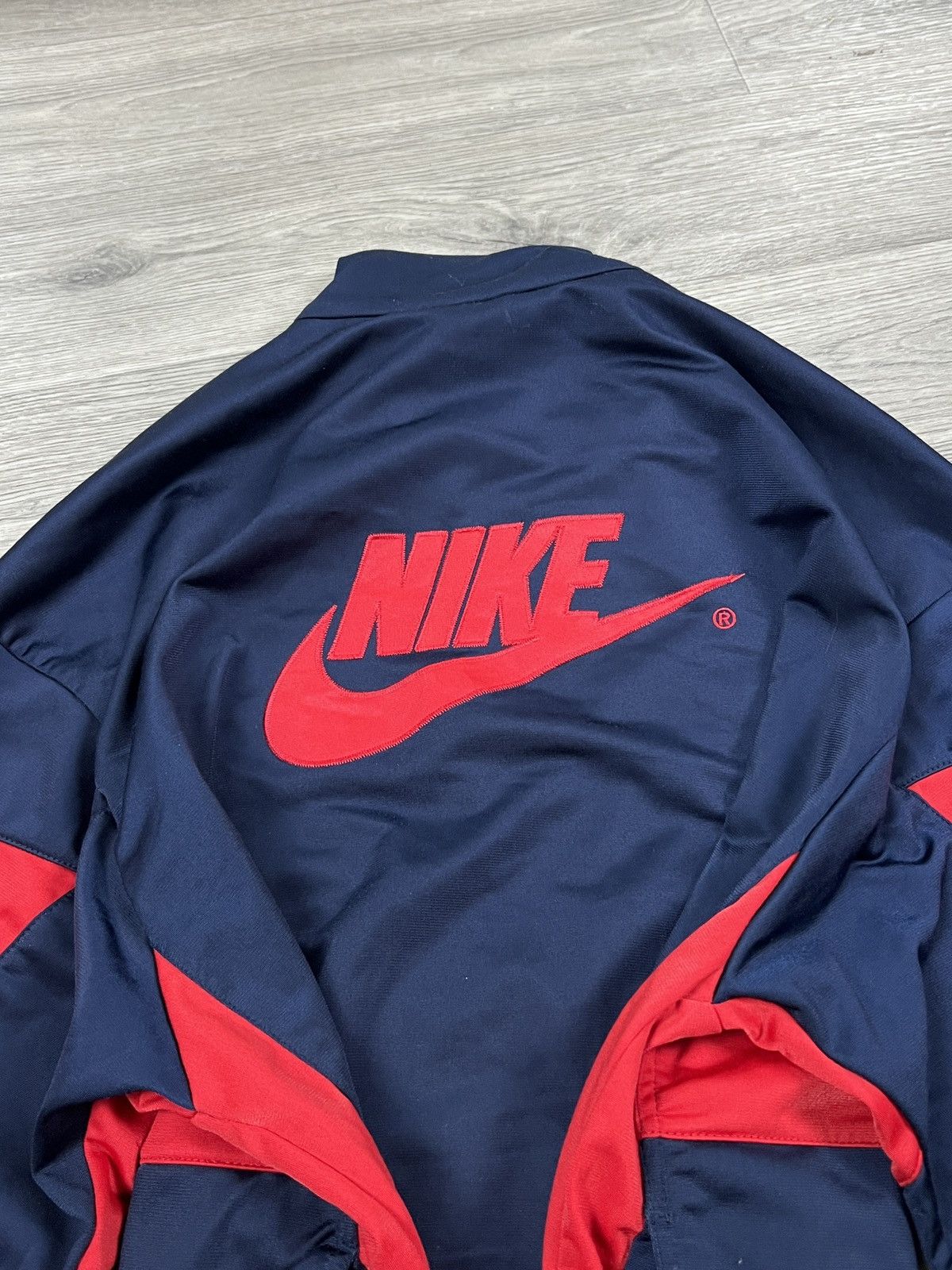 Nike Vintage Nike Track Jacket Mens Size Small Size US S / EU 44-46 / 1 - 8 Thumbnail