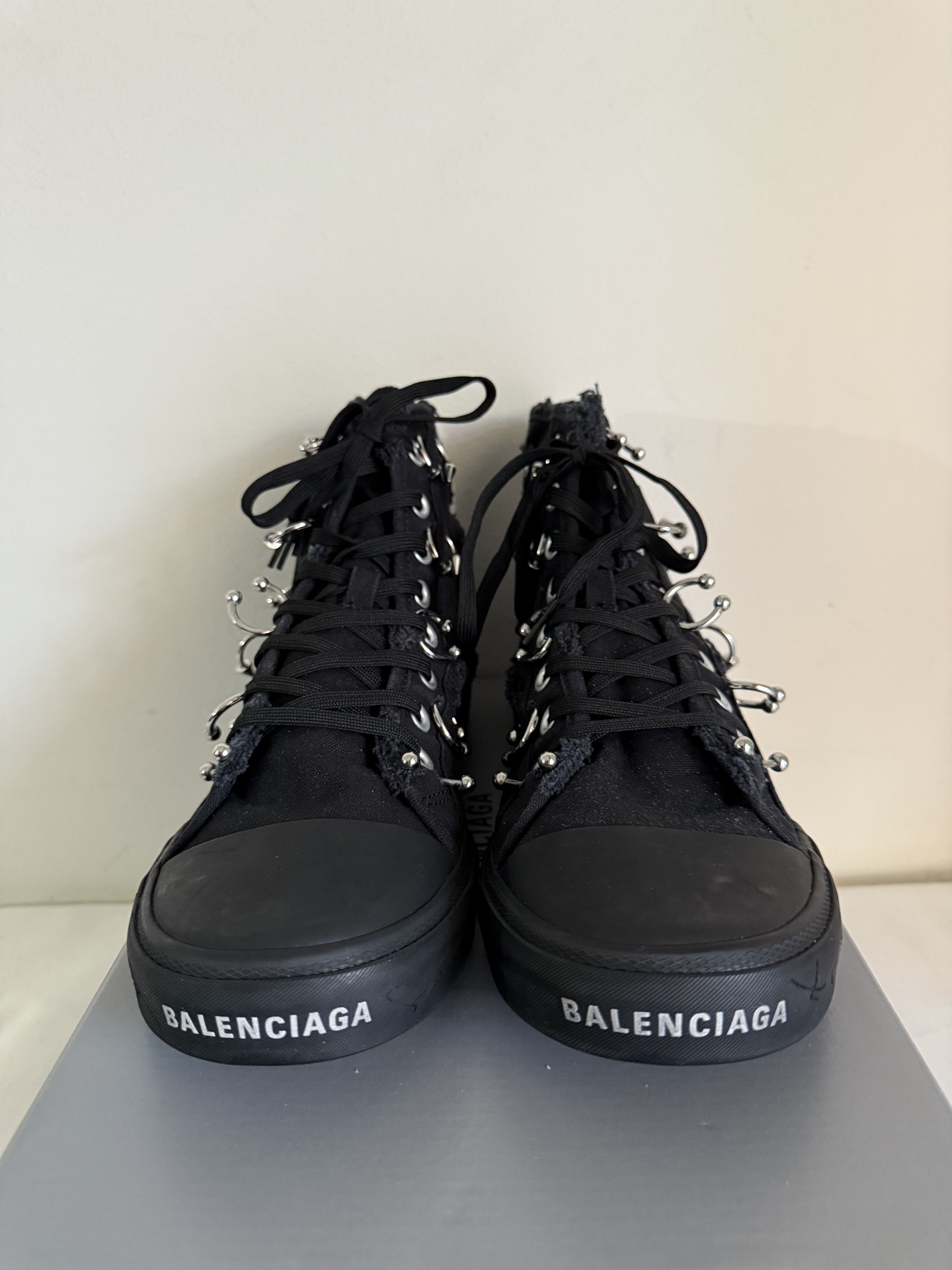Balenciaga Balenciaga Piercing "Paris" High-Top Sneakers Size US 9 / EU 42 - 2 Thumbnail