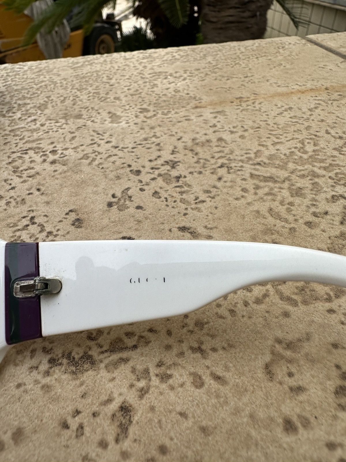 Gucci Gucci Sunglasses White Size ONE SIZE - 4 Thumbnail