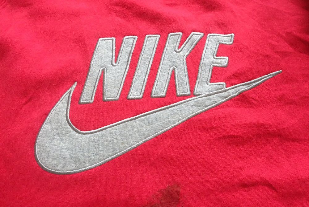 Nike Nike Vintage Sweater Red Embroidered Logo Size US XXL / EU 58 / 5 - 3 Thumbnail