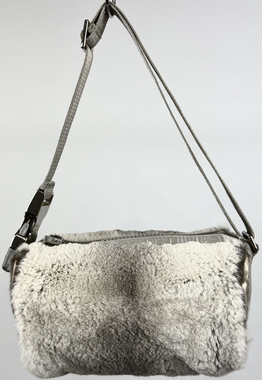Chanel × Karl Lagerfeld Archive Chanel Sport - Karl Lagerfeld - 2000’s - Rabbit Fur Size ONE SIZE - 3 Thumbnail