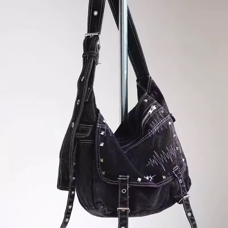 Other Washed Black Y2k Streetwear Grunge Capacity Crossbody Bag Size ONE SIZE - 4 Thumbnail