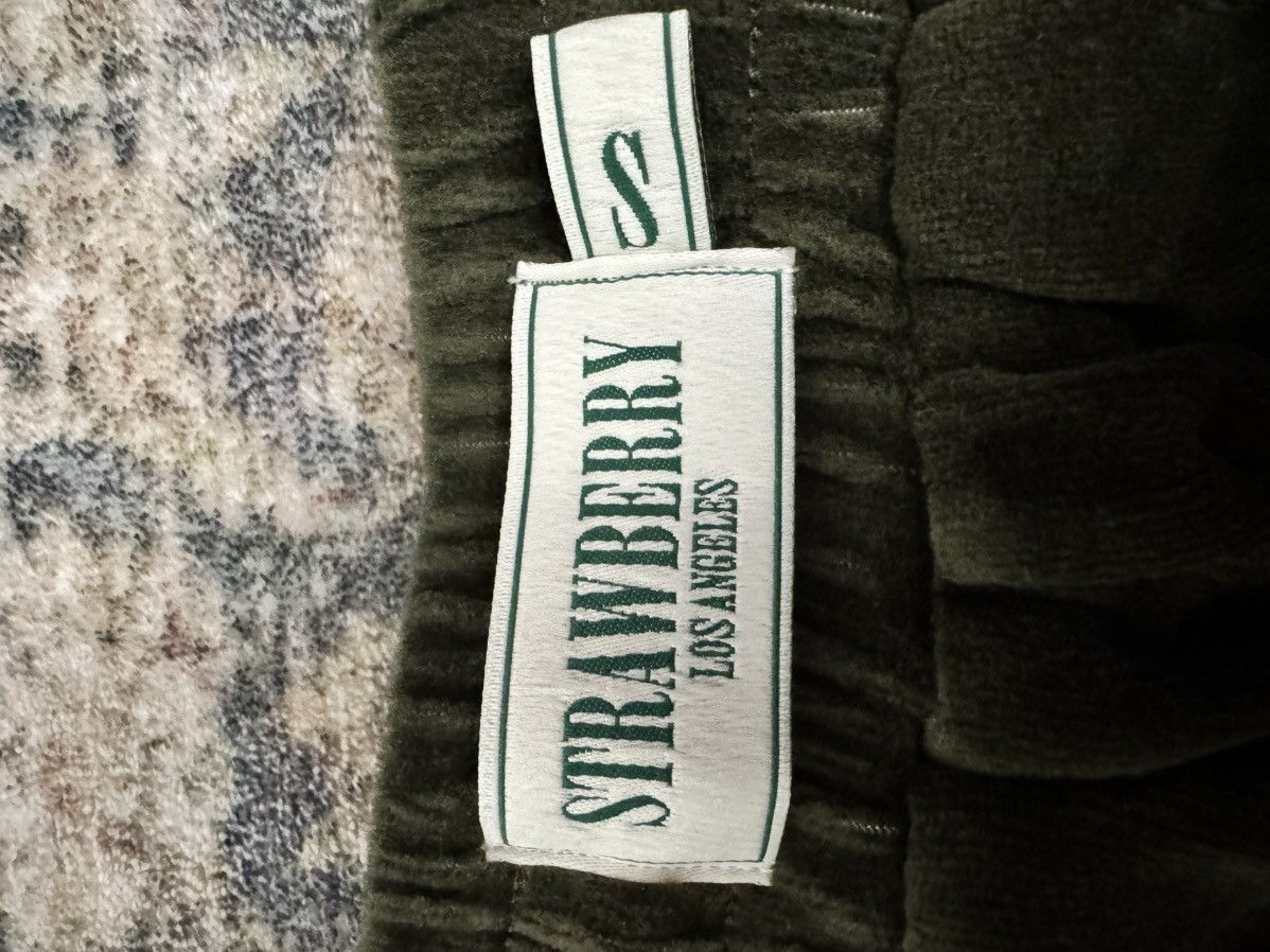 Strawberry Strawberry - Green Velvet Pants Size US 30 / EU 46 - 3 Thumbnail