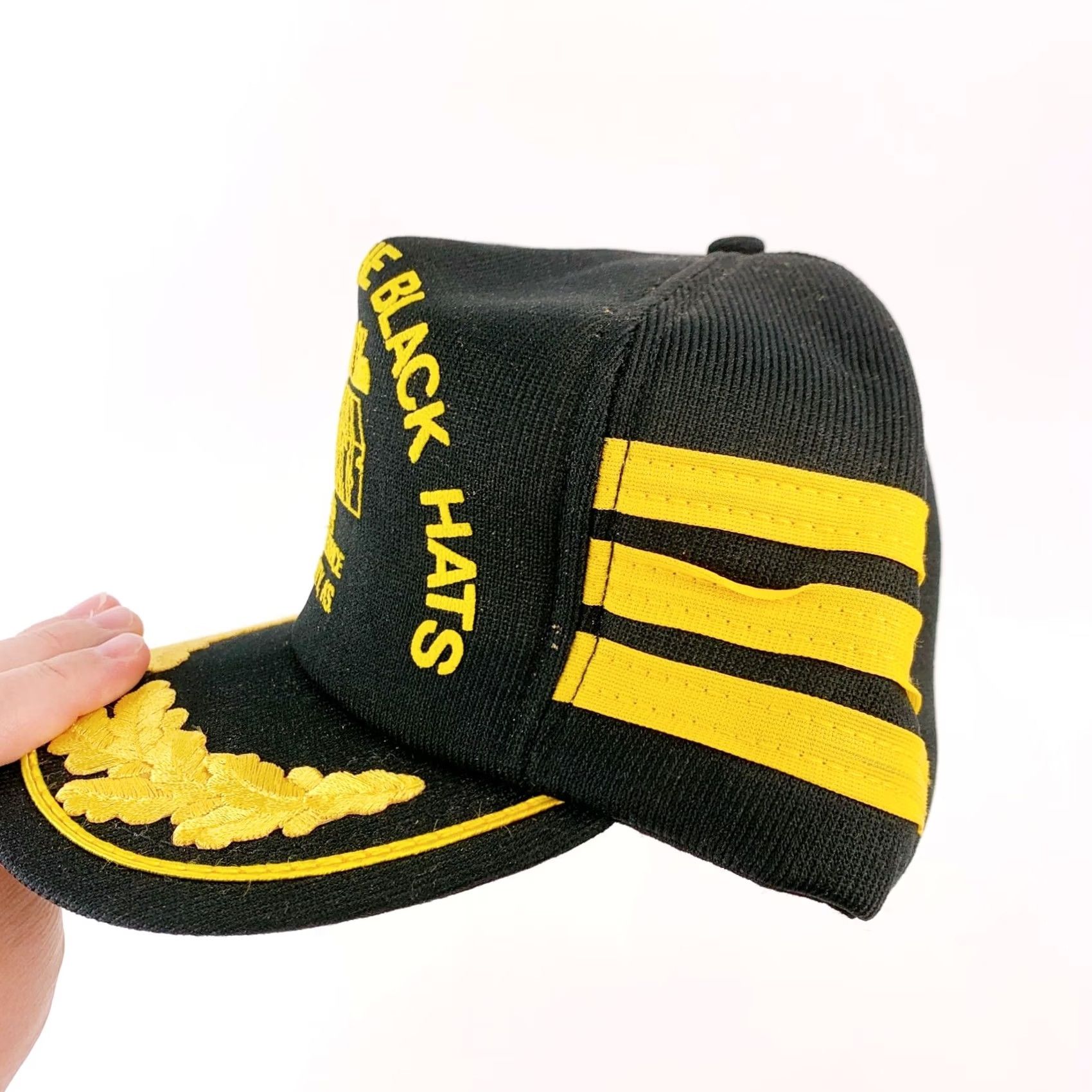 Vintage VINTAGE Plains Well Service Kansas Black Yellow Snapback Hat Cap 1980s Three Stripe Size ONE SIZE - 8 Thumbnail
