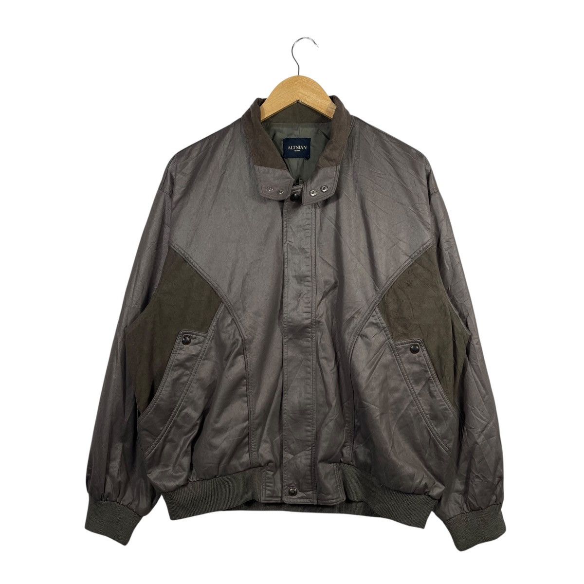Vintage Altnian Uomo Vintage Style Bomber Jacket Japan Grey Suede Size US XL / EU 56 / 4 - 1 Thumbnail