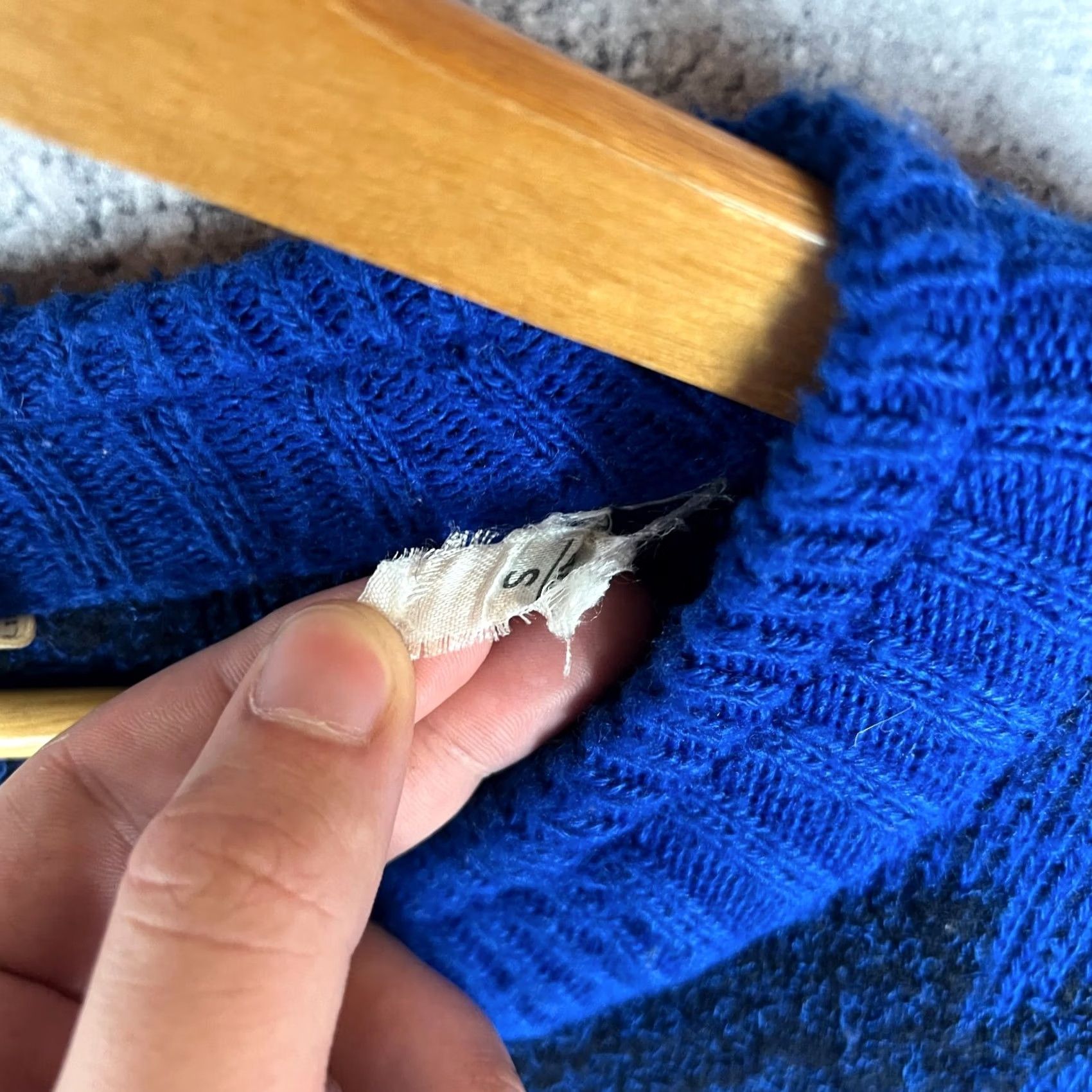 Vintage VINTAGE Setball Italy Sweater Blue Black Wool Acrylic Bold Pattern Size S Men Pullover Knits Size US S / EU 44-46 / 1 - 5 Thumbnail