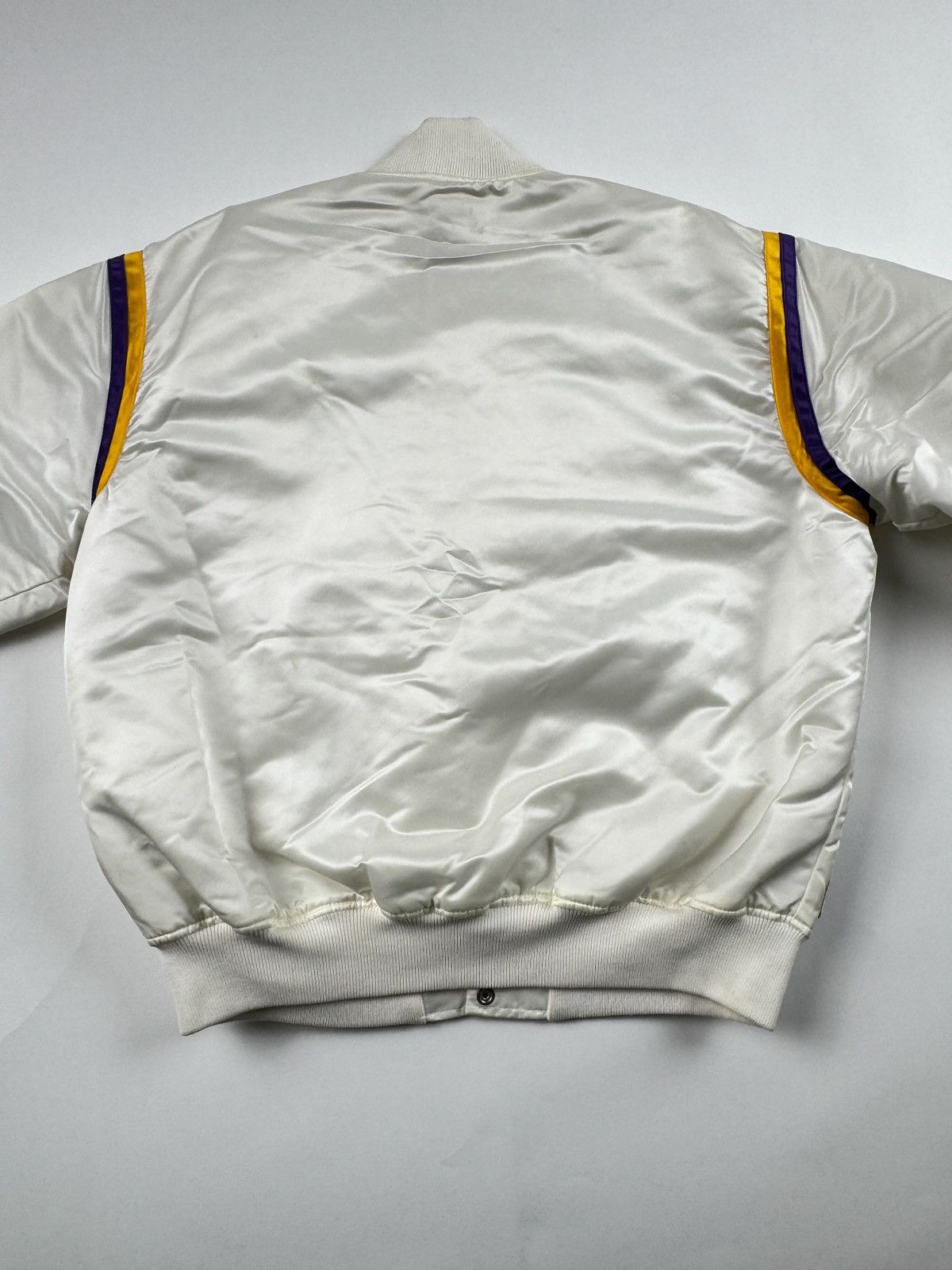 NBA × Starter × Vintage Vintage Starter L.A. Lakers Satin Jacket Size US XL / EU 56 / 4 - 12 Thumbnail
