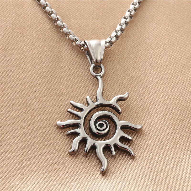 Designer × Jewelry Creative Sun Pendant Necklace Size ONE SIZE - 2 Thumbnail