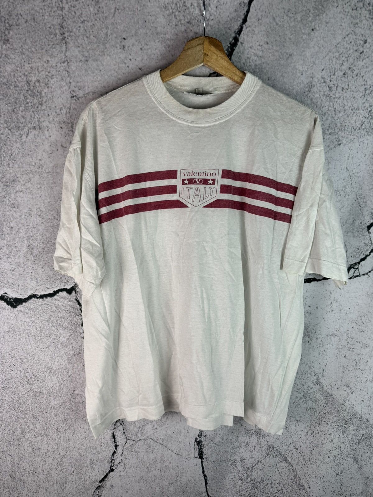 Valentino Valentino Garavani Big Logo T Shirt Luxury Italia Size US M / EU 48-50 / 2 - 1 Thumbnail