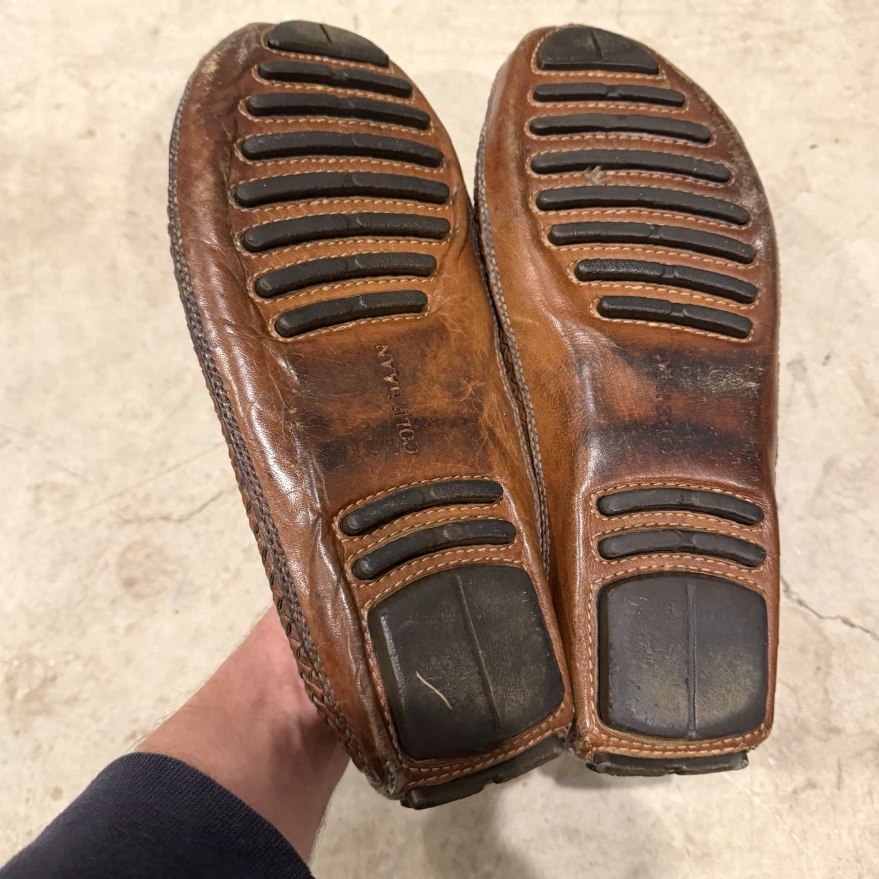 Cole Haan Cole Haan Nutmeg Brown Woven Leather Loafers Size US 10.5 D VTG Unisex Adults Shoes Brown Loafers Nutmeg 10240 Size US 10 / IT 40 - 5 Thumbnail