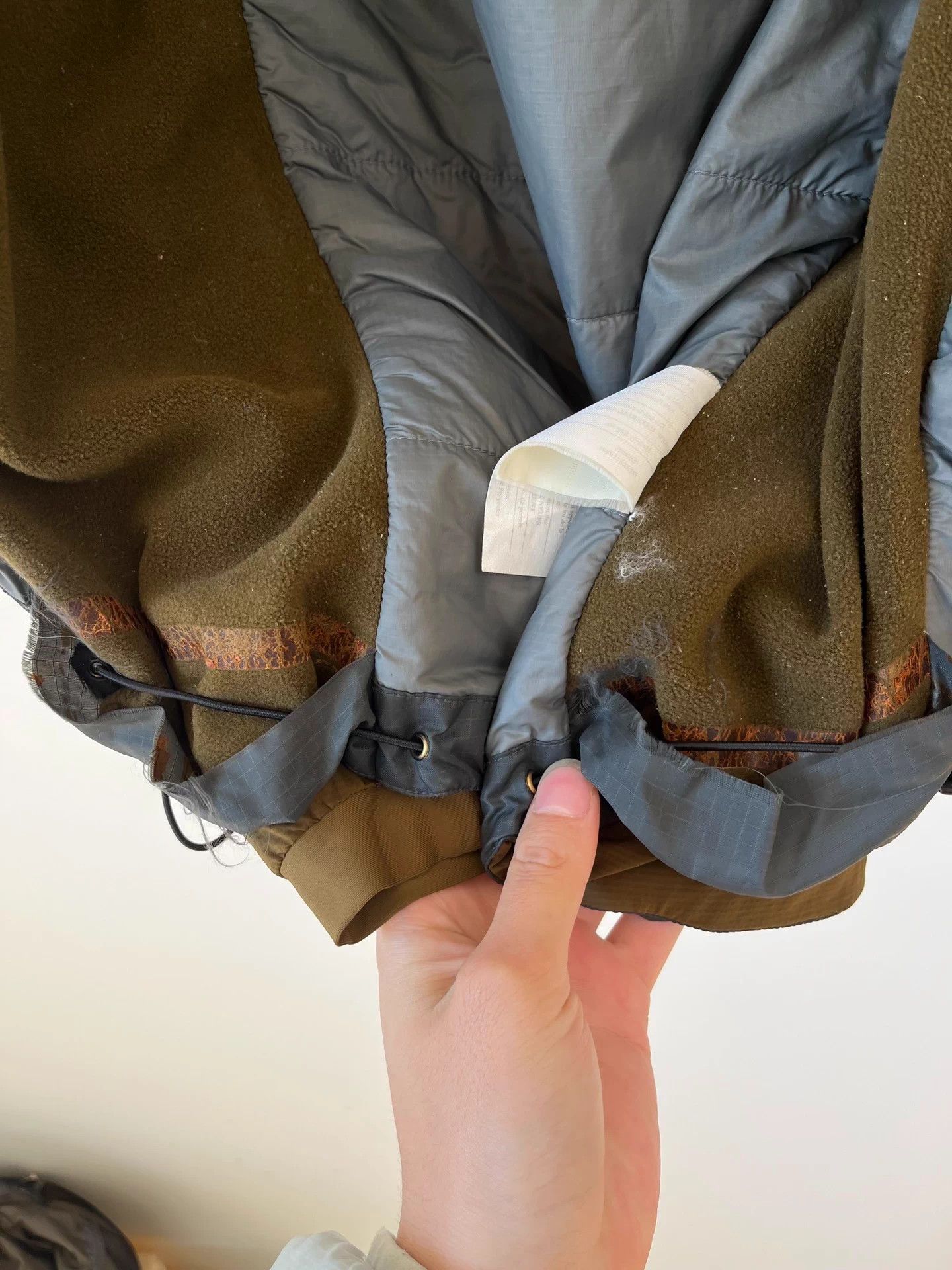Arc'teryx ARC'TERYX ATOM Vintage 00s M Insulated Jacket Size US M / EU 48-50 / 2 - 4 Thumbnail