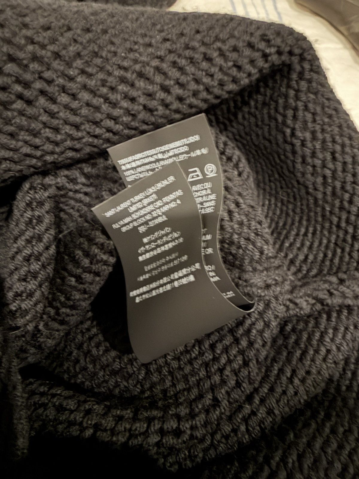 Saint Laurent Paris Saint Laurent Knit Sweater Fall 2023 Size US XS / EU 42 / 0 - 7 Thumbnail