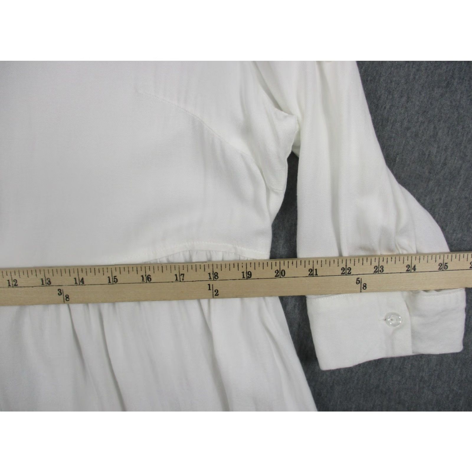 Vintage Caren Forbes Shirt Womens Large White Embroidered Floral Button Front Tunic Size L / US 10 / IT 46 - 7 Thumbnail