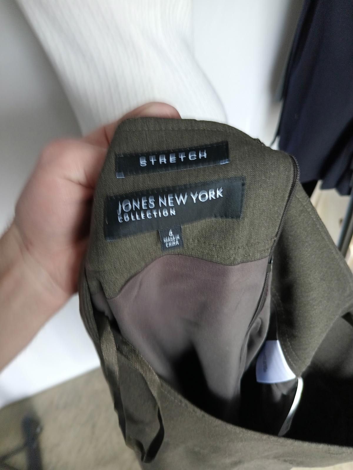 Jones New York Stylish Jones New York Stretch Skirt - Size 4 Size 27" / US 4 / IT 40 - 4 Thumbnail