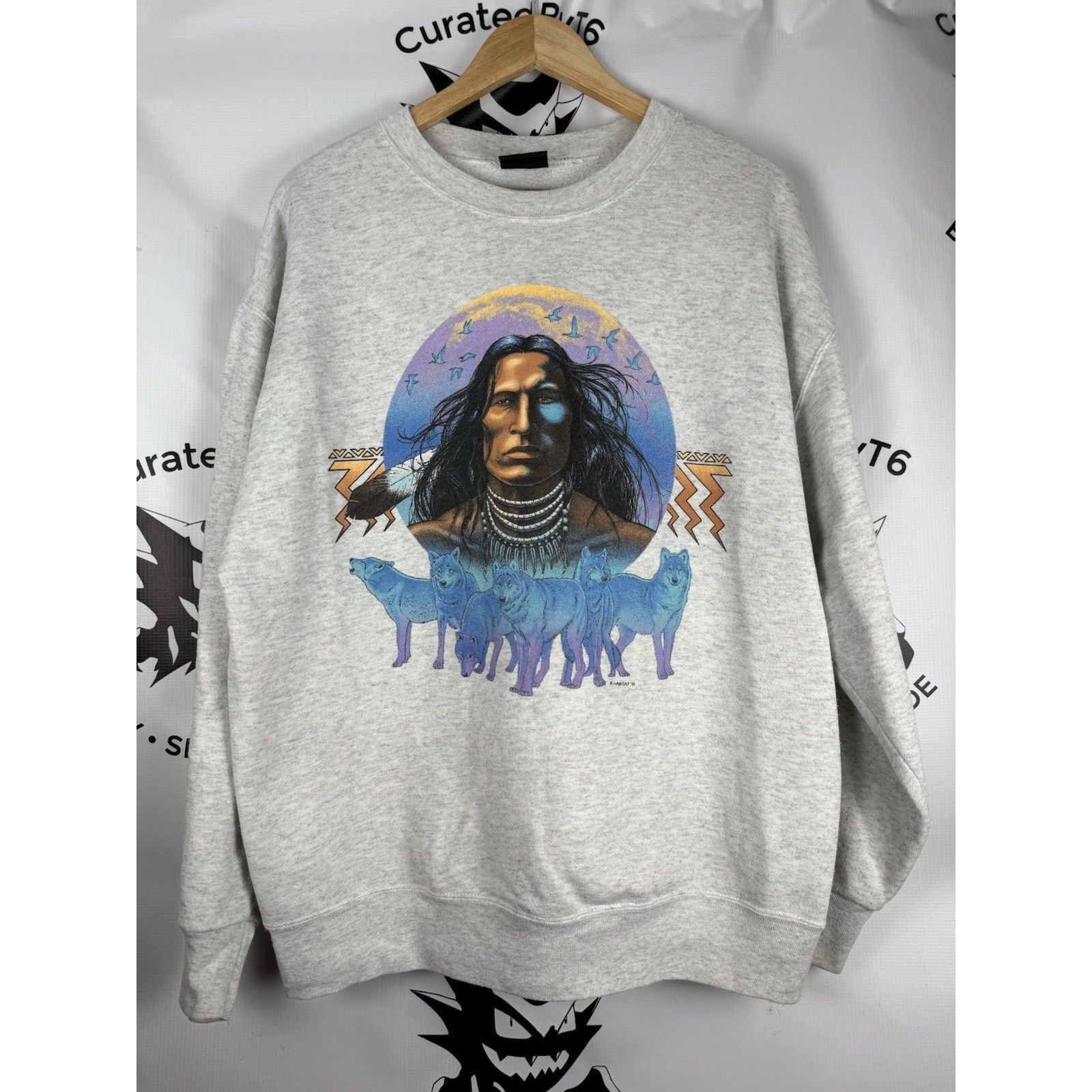 Vintage VTG Native American Sweatshirt XL 90s Wolf Pack Tribal Size US XL / EU 56 / 4 - 1 Thumbnail
