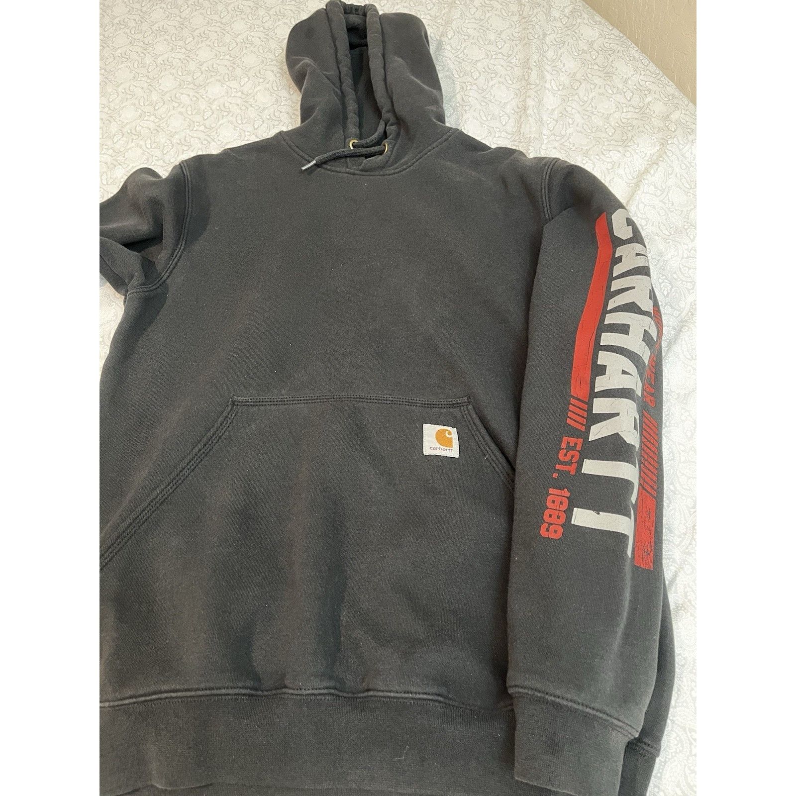 Carhartt Carhartt Hoodie Men’s Small Black Faded Original Fit Size US S / EU 44-46 / 1 - 9 Thumbnail