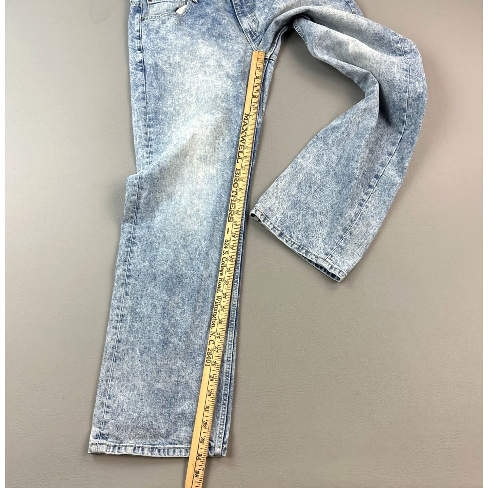 Levi's Levis 569 Jeans Mens 34x34 Light Acid Wash Denim Loose Straight Fit Skate Casual Pants Size US 34 / EU 50 - 2 Thumbnail