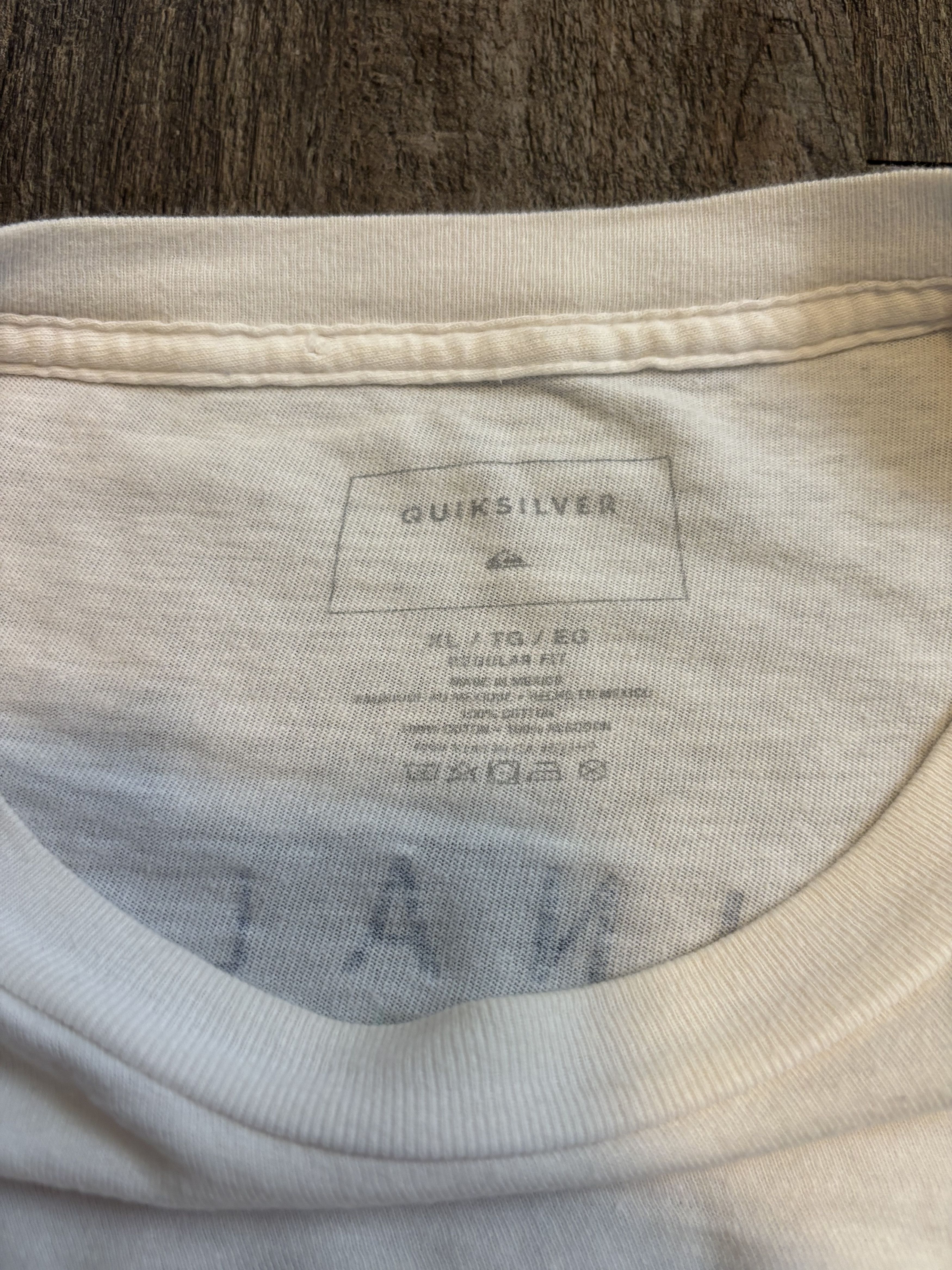 Quiksilver Quiksilver Double Sided Logo Tee Shirt Size US XL / EU 56 / 4 - 2 Thumbnail