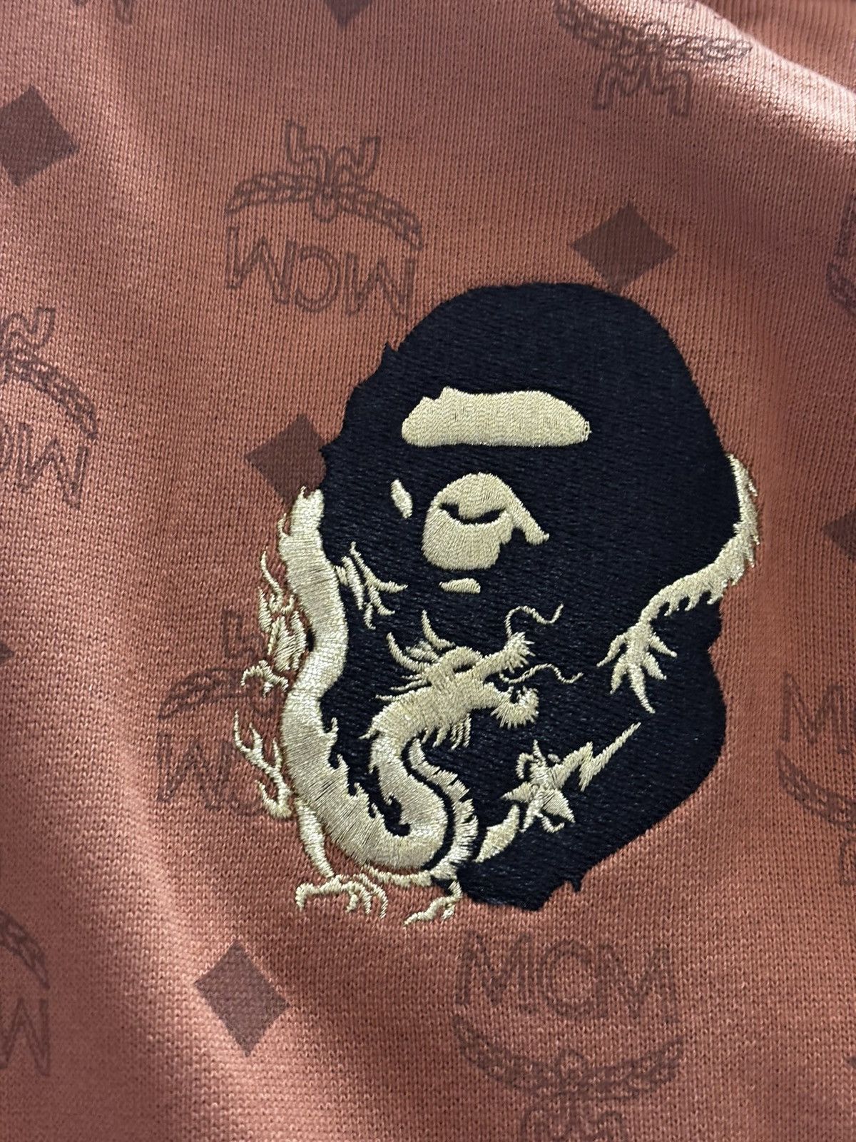 Bape Authentic ape bape x MCM shark pullover hoodie L new Size US L / EU 52-54 / 3 - 2 Thumbnail