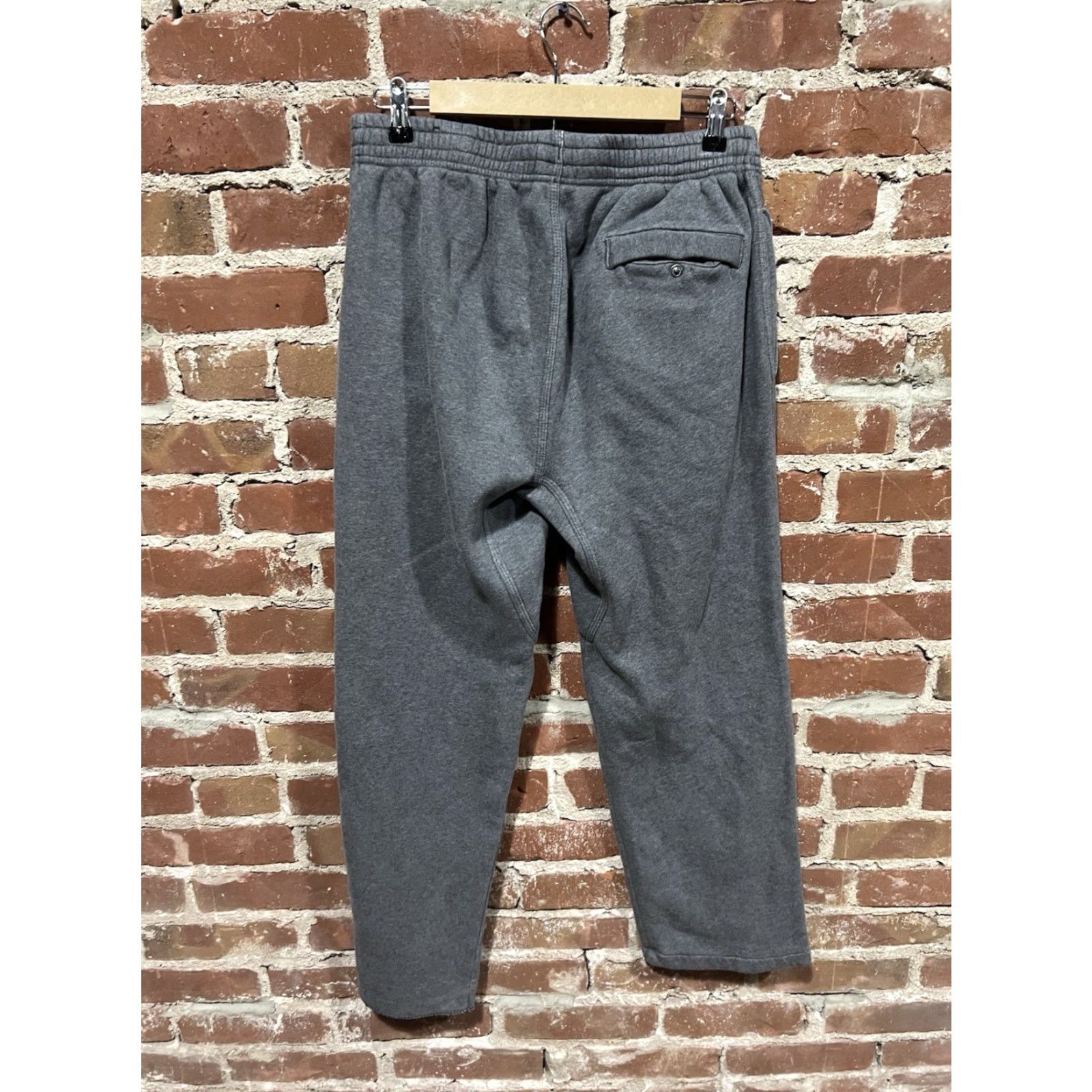 Nike Nike Pants Mens XL Grey Sweatpants Logo Straight Leg Elastic Waist Drawstring Pockets Casual Regular Size US 34 / EU 50 - 3 Thumbnail