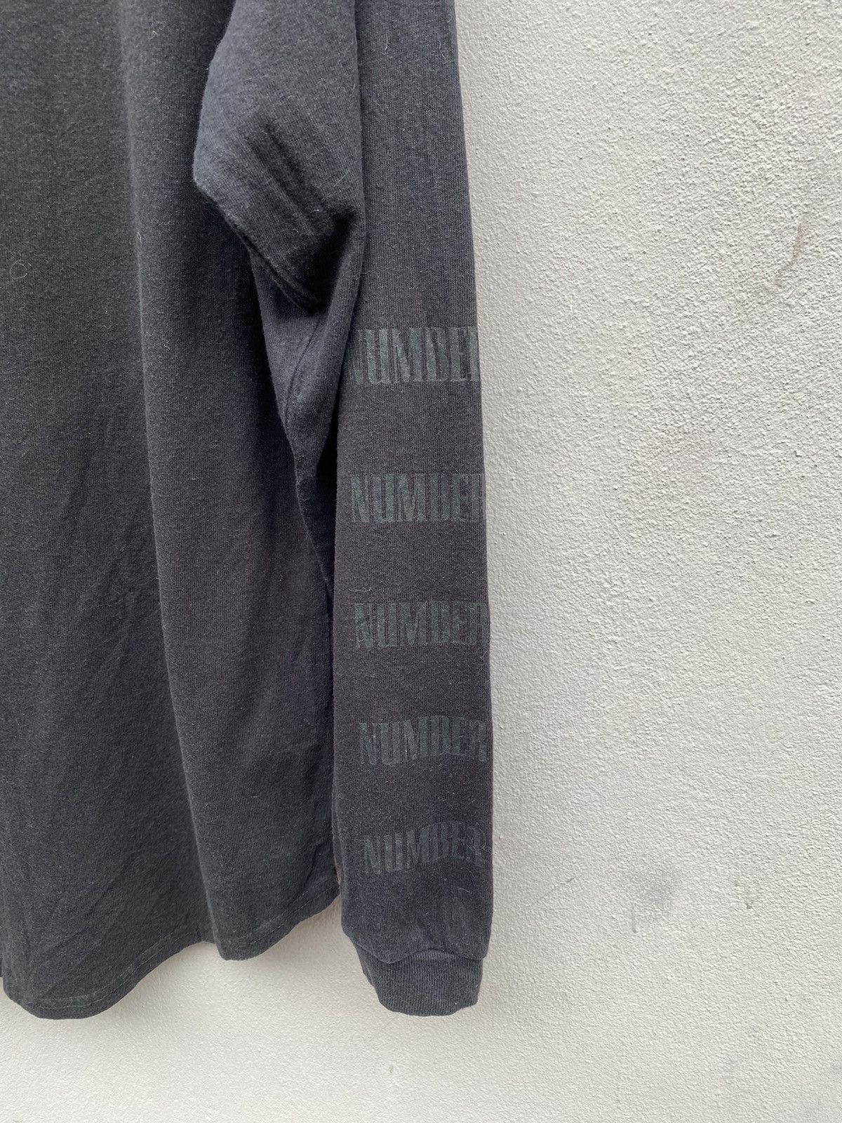 Number (N)ine Number (N)ine Distressed Longsleeve Tshirt Size US S / EU 44-46 / 1 - 12 Thumbnail