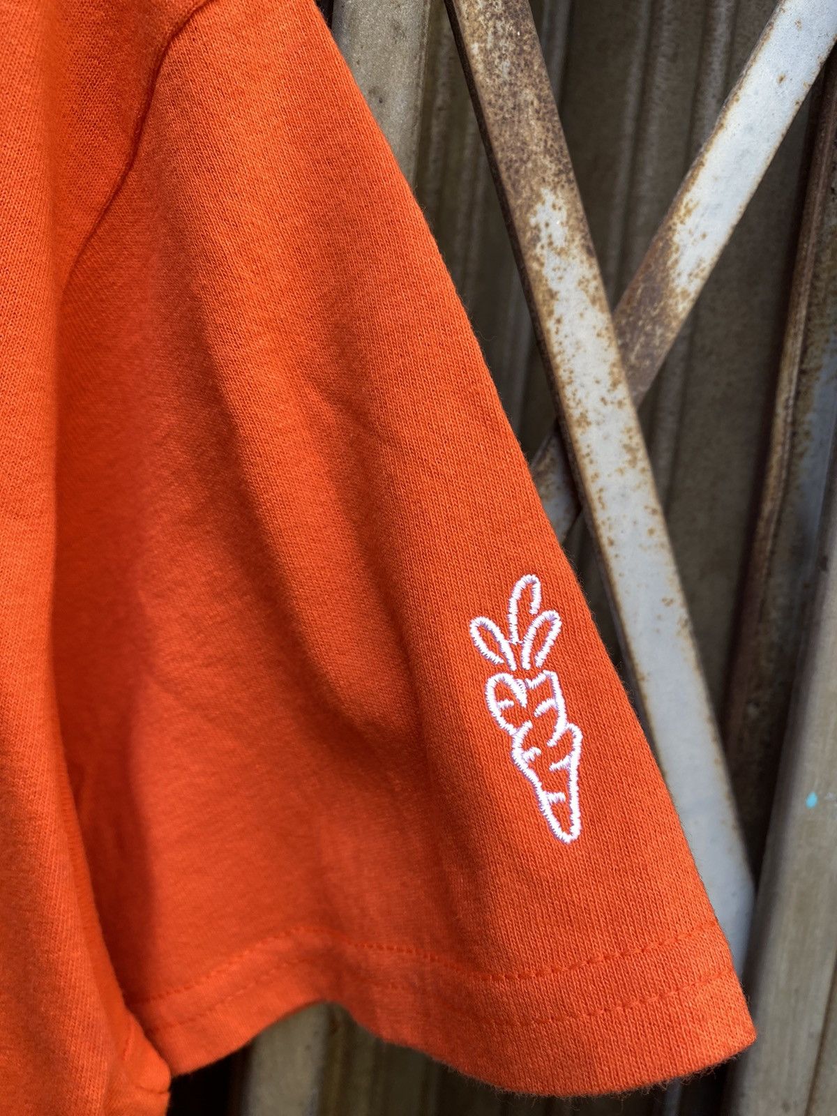 Carrots by Anwar Carrots Carrots by Anwar Carrots x Jungles Pocket Tee Size US M / EU 48-50 / 2 - 5 Thumbnail