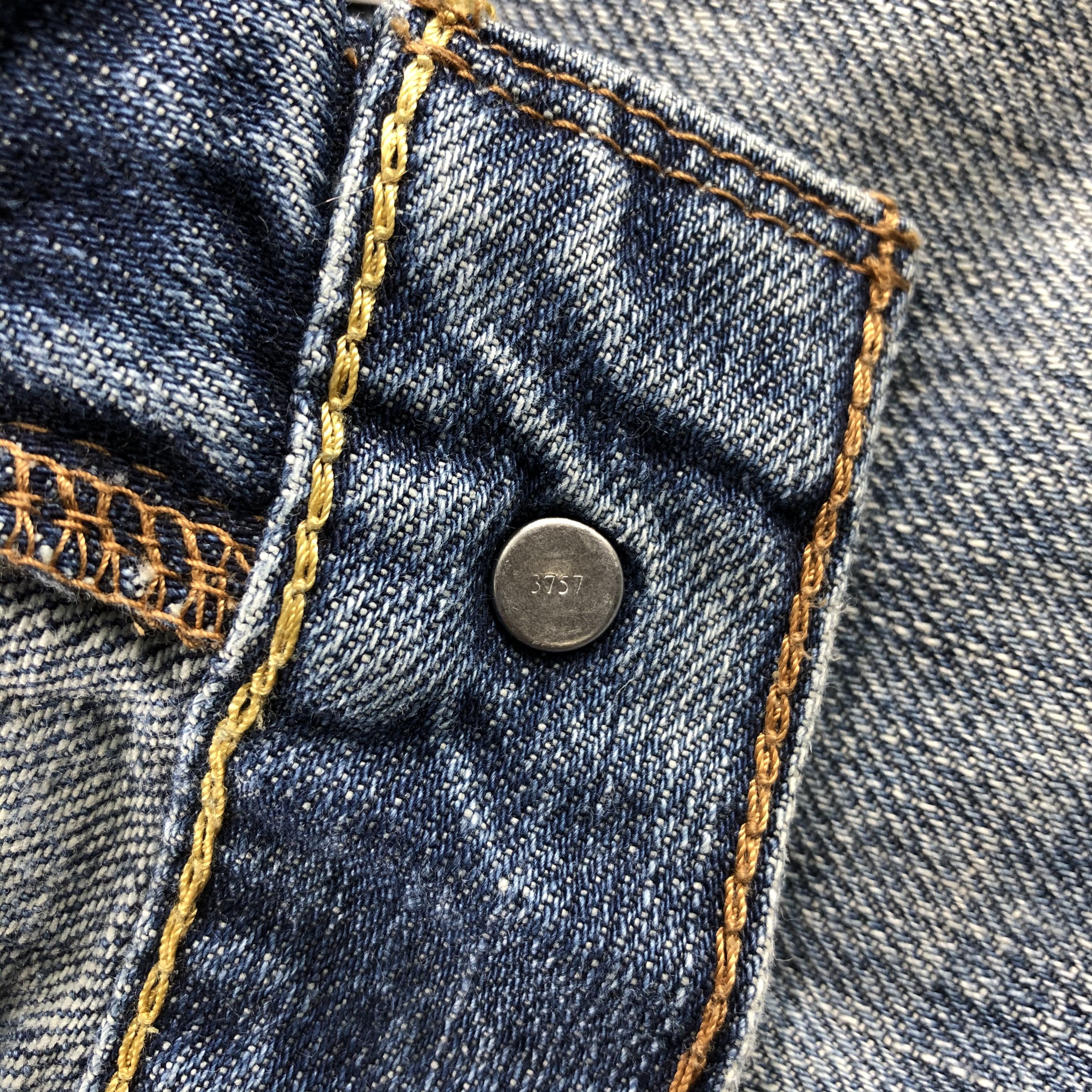 Levi's × Vintage Vintage Distress Levis Jeans Lot 550-JM771 Size US 30 / EU 46 - 8 Thumbnail