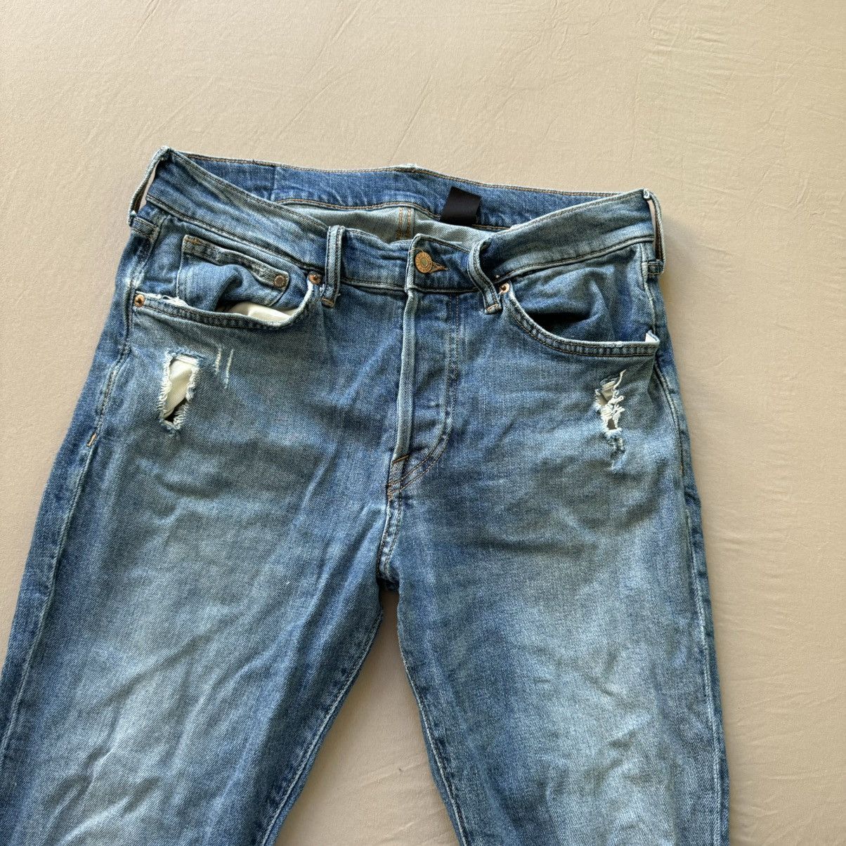 H&M H&M Ripped Skinny Jeans Size US 32 / EU 48 - 5 Thumbnail
