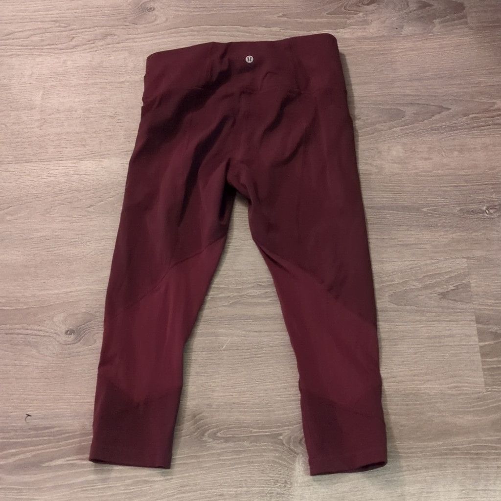 Lululemon Lululemon Pace Rival High-Rise Crop 22" Cassis Size 8 Size 30" / US 8 / IT 44 - 6 Thumbnail