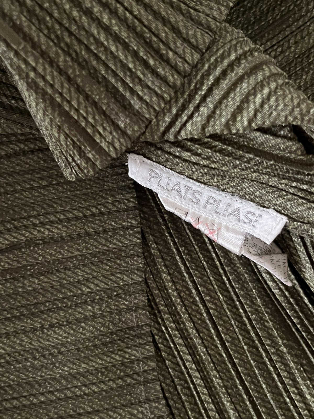 Pleats Please Issey Miyake Khaki Long Sleeve Top Size S / US 4 / IT 40 - 3 Thumbnail
