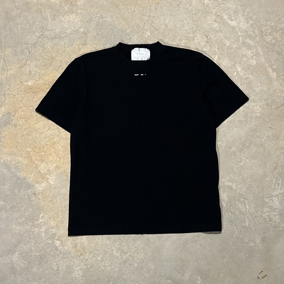 Designer × Heliot Emil Heliot Emil Center Logo Tee Size US XL / EU 56 / 4 - 1 Thumbnail
