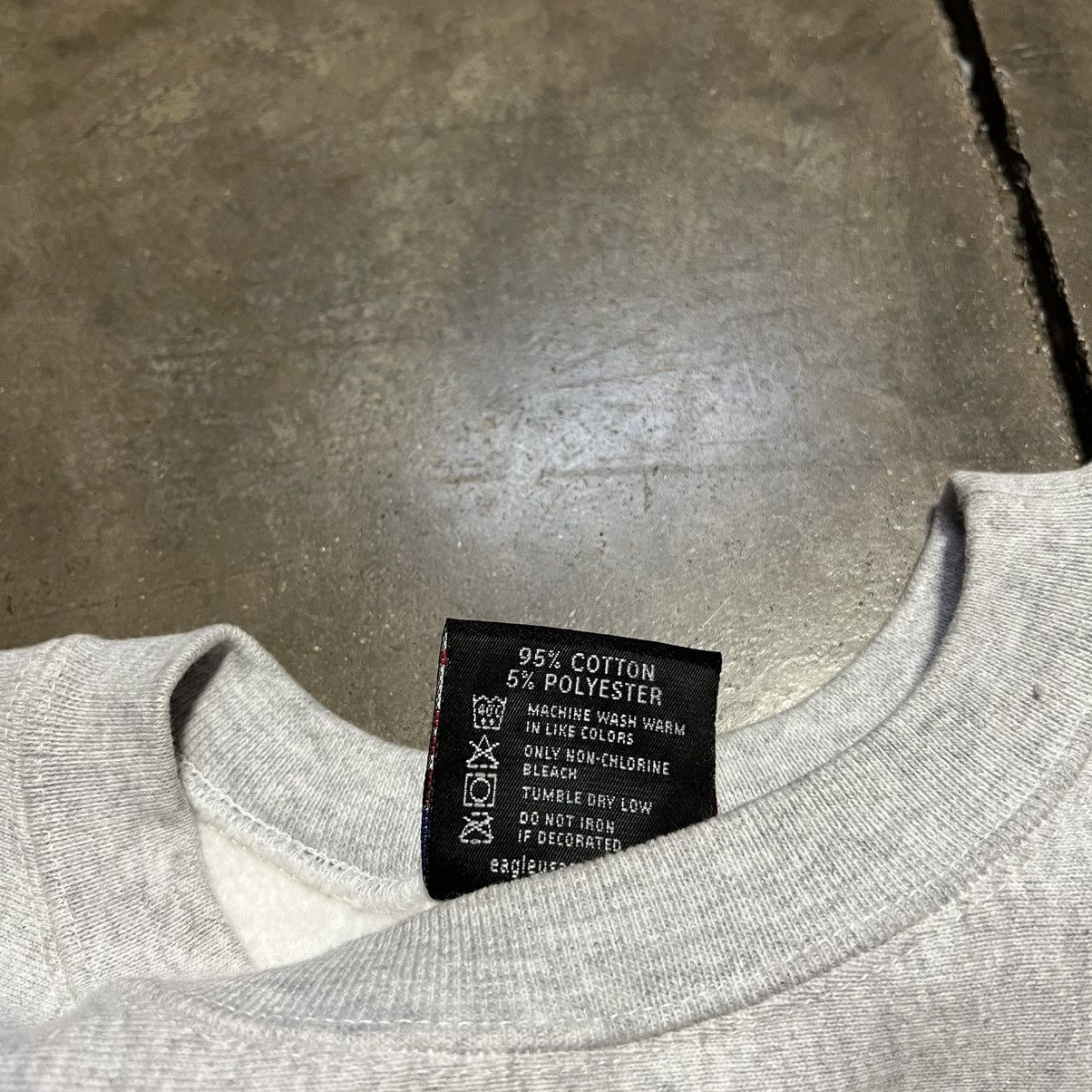 Vintage Vintagw Eagle USA Crewneck Sweatshirt Heavyweight 90s Boxy Size US XL / EU 56 / 4 - 9 Thumbnail