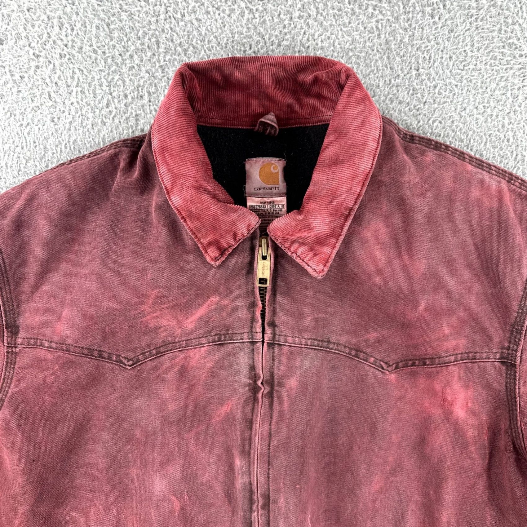 Carhartt VINTAGE Carhartt Jacket Mens XL J14CHT Over Dyed Burgundy Red Distressed Santa Fe Lined Red Coat Size US XL / EU 56 / 4 - 5 Thumbnail