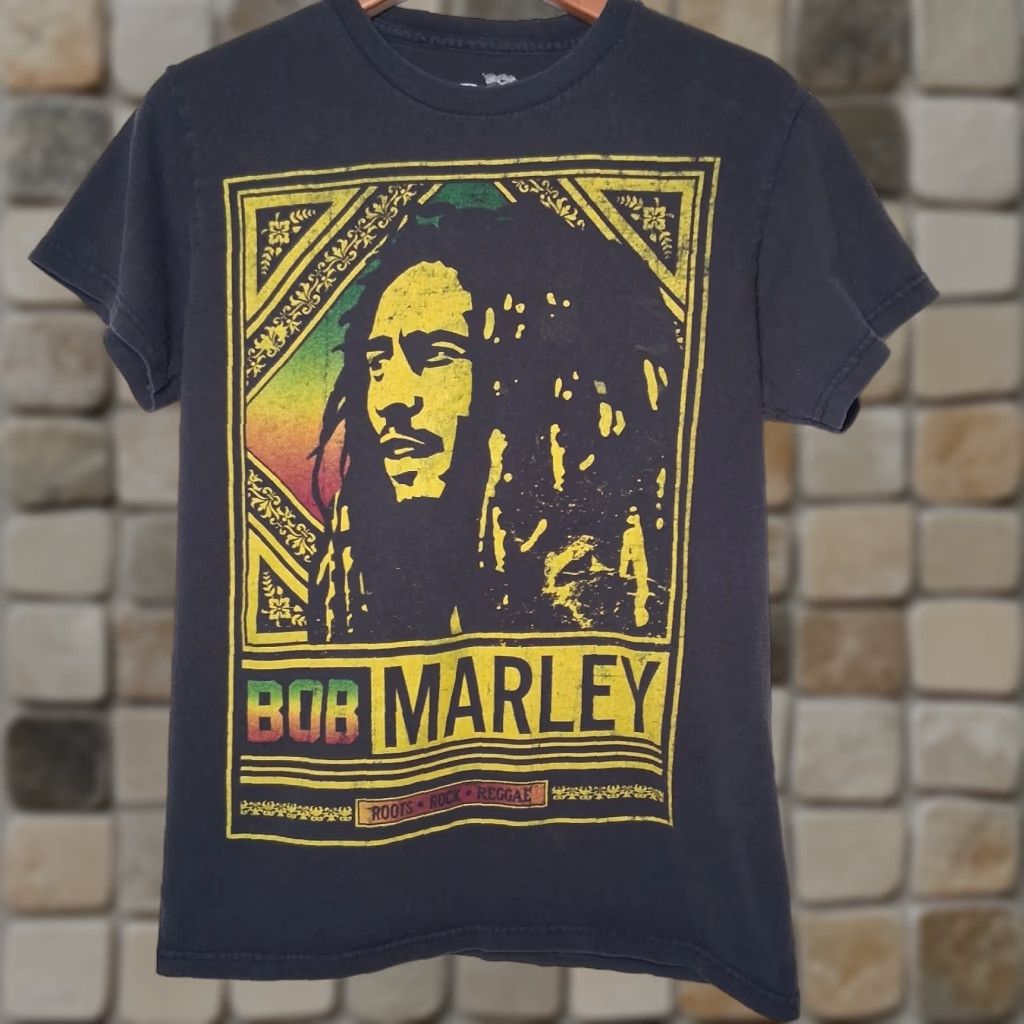 Vintage VINTAGE Bob Marley Shirt S Roots Rock Reggae Music Rasta Rastafari Graphic Distressed Crew Neck Short Sleeve Black Cotton Knitting Men T-Shirt Size US S / EU 44-46 / 1 - 1 Thumbnail