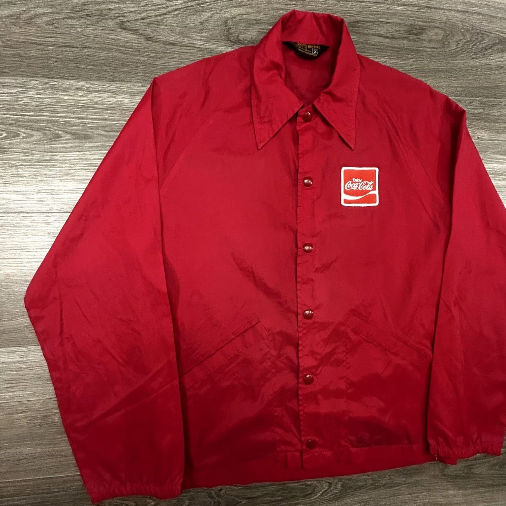 Vintage VINTAGE Swingster Coca-Cola Jacket Mens S Red Nylon Windbreaker Logo Spr Snaps Pockets Embroidered 70s Retro Coach Windbreaker Spring Casual Mens Size US S / EU 44-46 / 1 - 3 Thumbnail