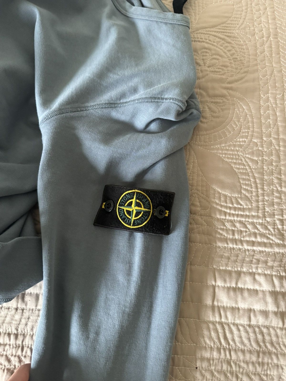 Stone Island ✅Stone Island Junior Faded effect blue Size Small Size US S / EU 44-46 / 1 - 8 Thumbnail