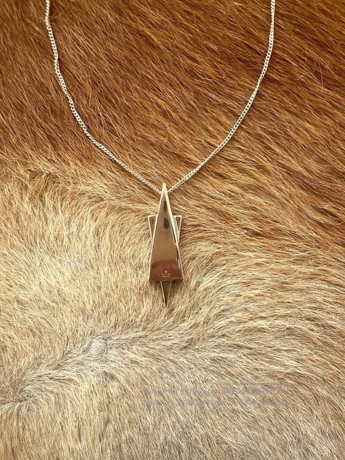 Gucci Gucci Vintage Totem Silver Necklace. Size ONE SIZE - 1 Thumbnail
