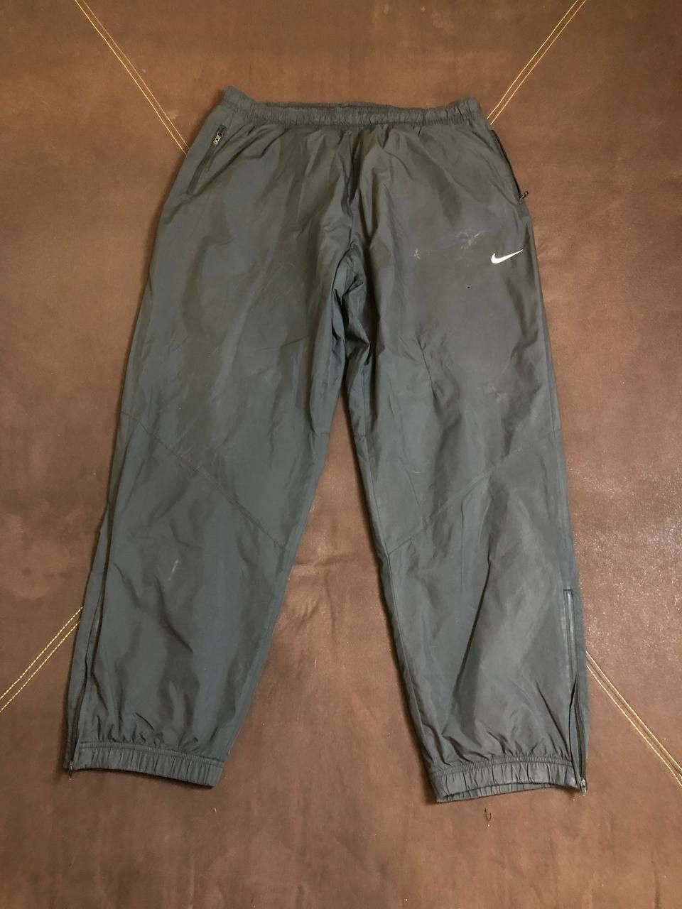 Nike Nike Nylon Pants Mens Black Track Activewear Windbreaker Size US 38 / EU 54 - 1 Thumbnail
