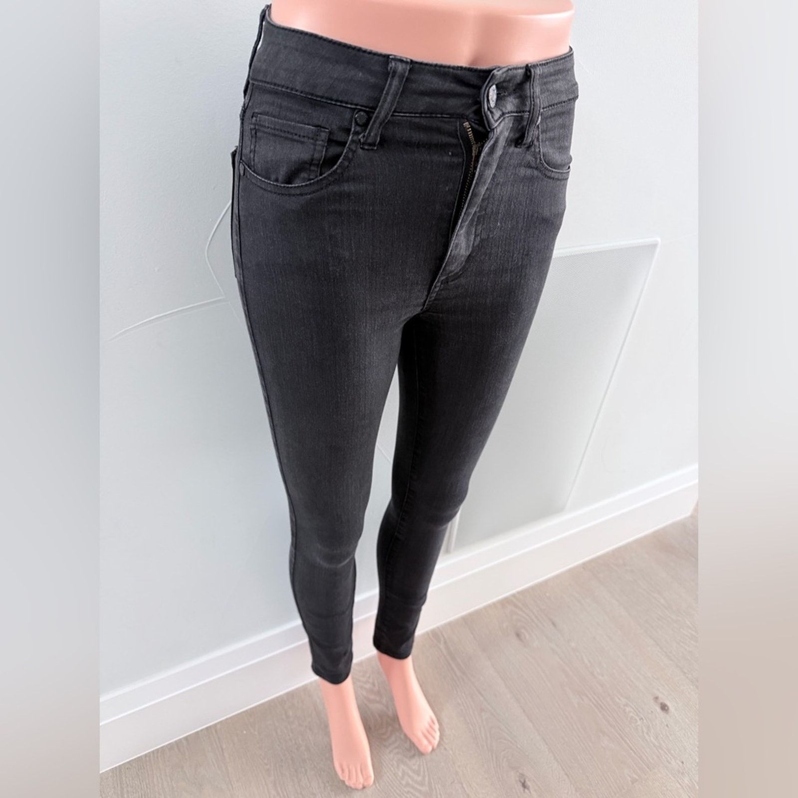 Guess New Guess Y2K Classic Black Skinny Jeans size 24 Size 24" / US 00 / IT 34 - 9 Thumbnail