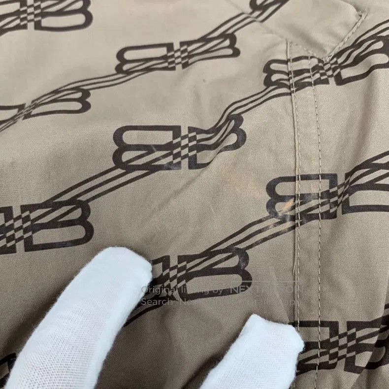 Balenciaga Balenciaga Caramel Logo All-Over Printed Cotton Stand Coll Size US XS / EU 42 / 0 - 8 Thumbnail