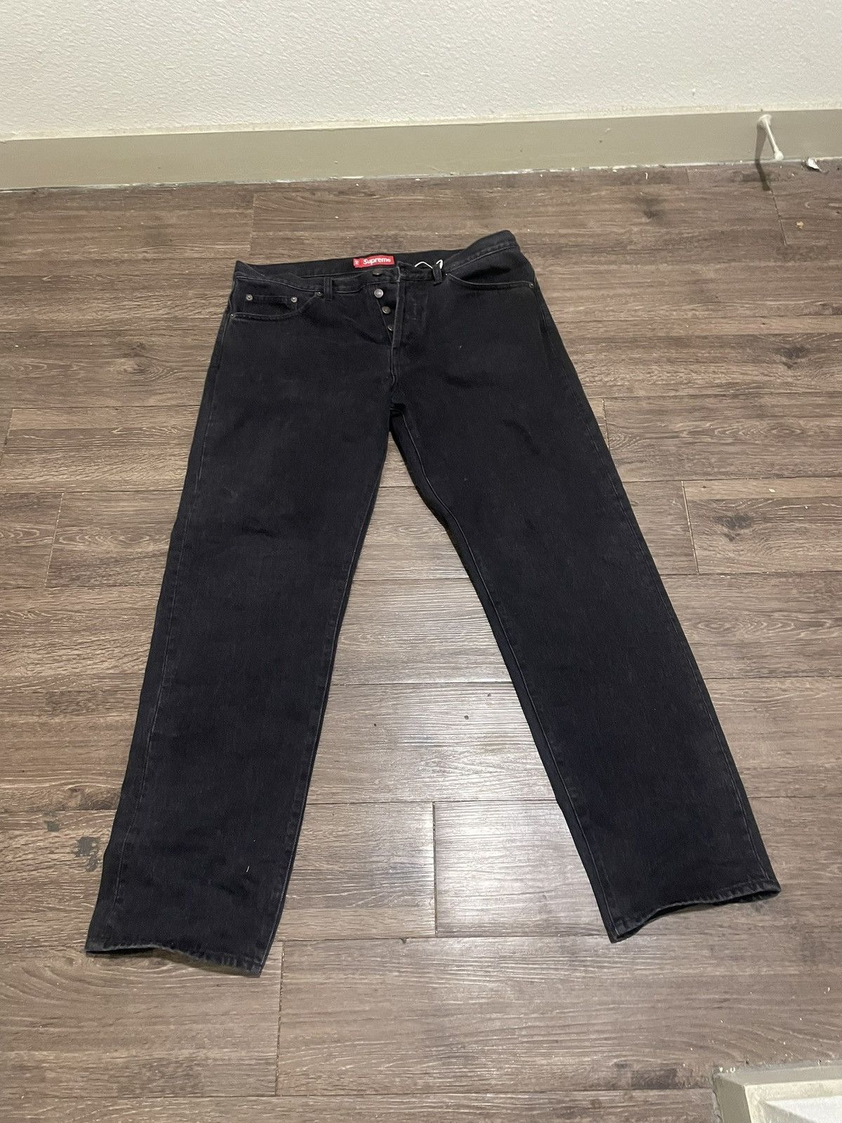Supreme SS25 SUPREME JEANS Size US 34 / EU 50 - 1 Thumbnail