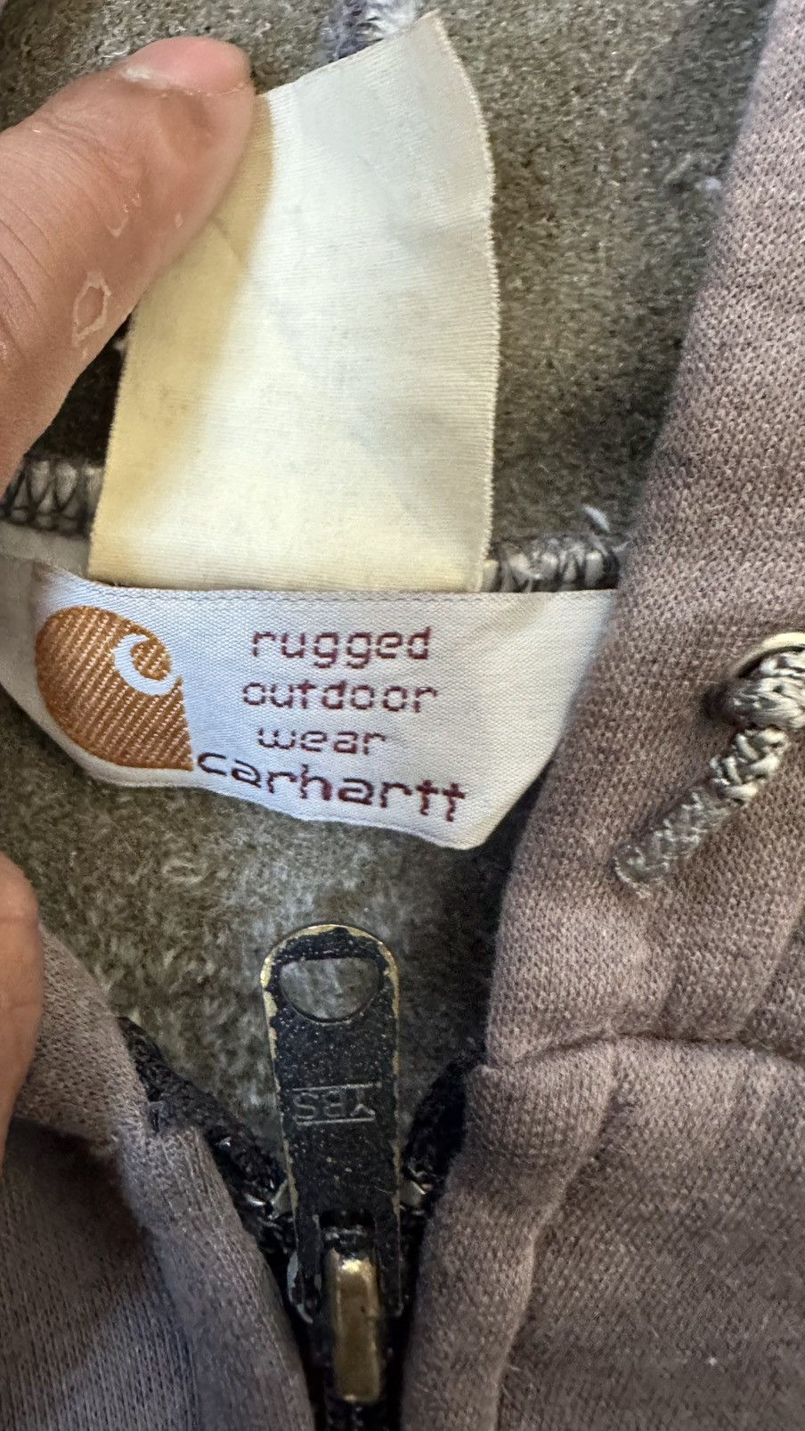 Carhartt VINTAGE CARHARTT HOODIE WELL FADED HOODIE Size US XL / EU 56 / 4 - 7 Thumbnail