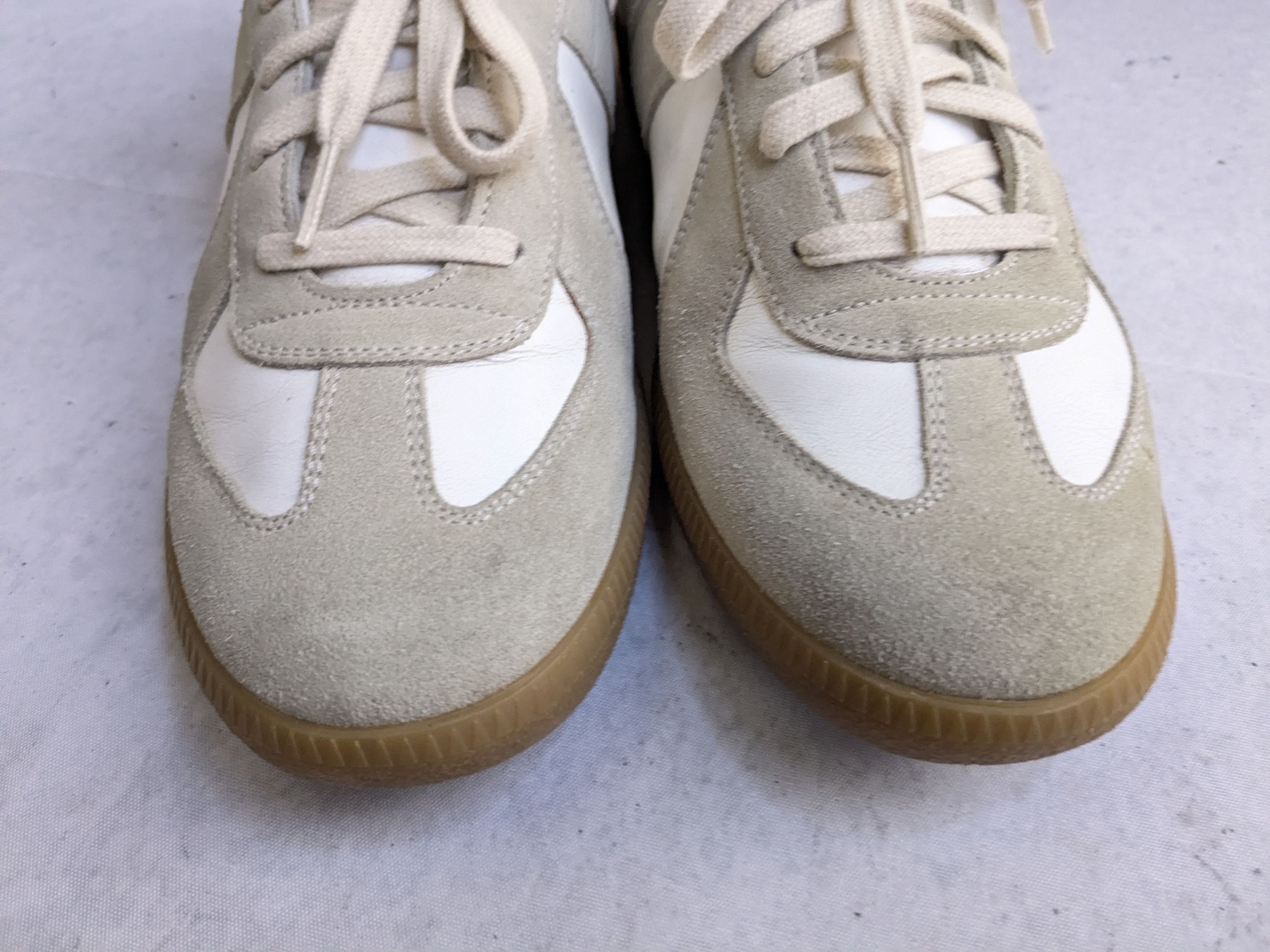 Maison Margiela Maison Margiela Replica GAT White Gray 9 42 Low Tops Size US 9 / EU 42 - 4 Thumbnail