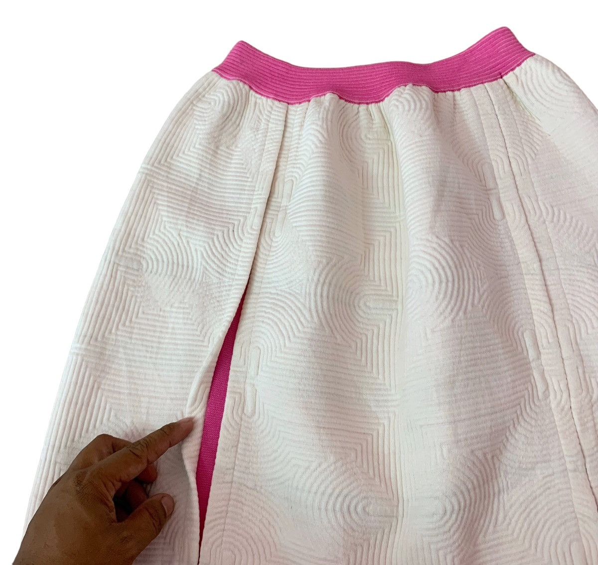 Chanel CHANEL 16C SOUL LINE ZIP SKIRT PINK WHITE Size 25" / US 0 / IT 36 - 3 Thumbnail